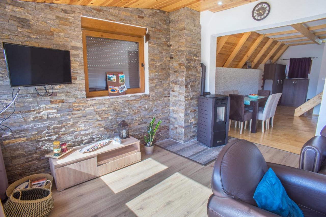 Holiday Home Mountain Sight Žabljak Kültér fotó